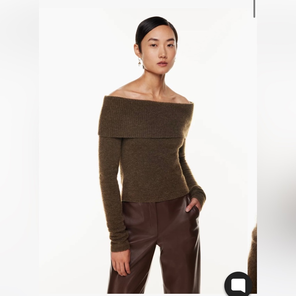 Wilfred/Aritzia Off Shoulder Wool Blend Knit Sweater
